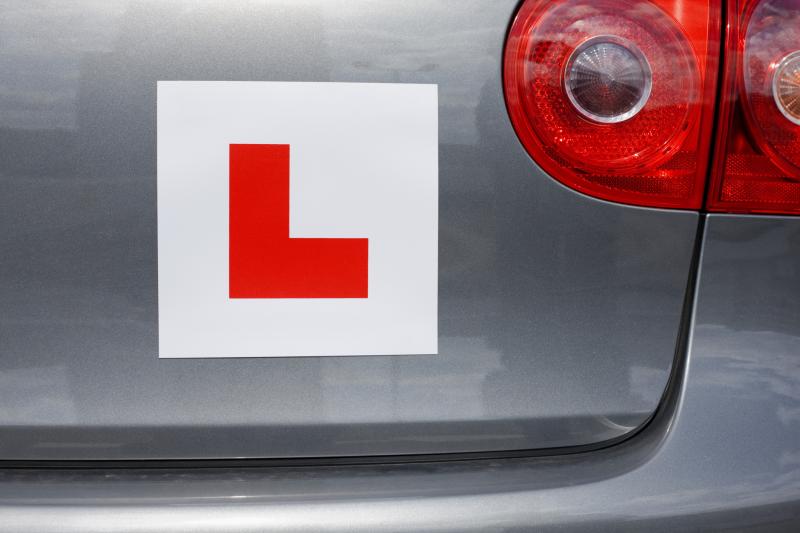 1 hour driving lesson